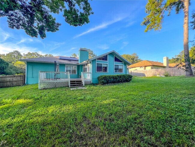 Building Photo - 7516 NW 36 Ave