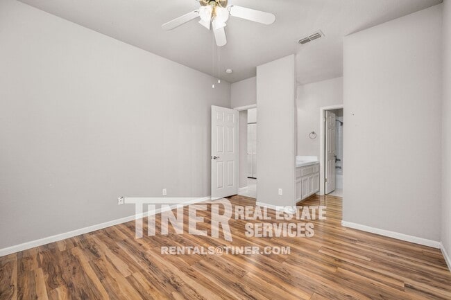 Building Photo - 2337 Fallwater Ln