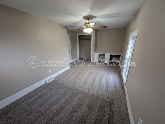 Building Photo - Spacious 2-Story Townhome in the Heart of Amherst