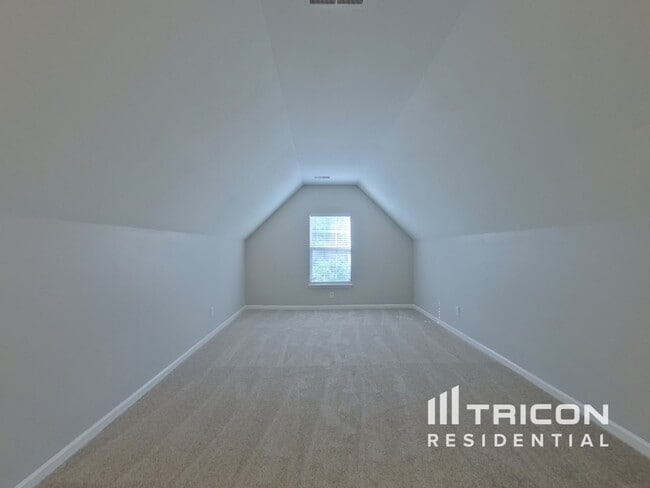 Building Photo - 2816 Forest Grove Ct