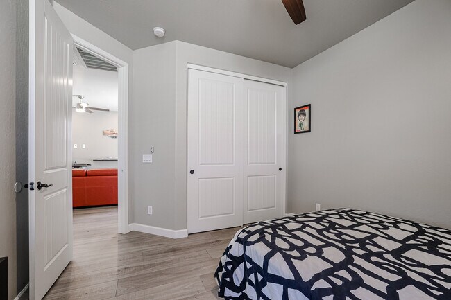 Building Photo - 15626 W Campbell Ave