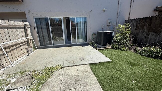 Building Photo - 1044 Ashley Ave