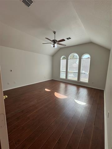 Building Photo - 1705 Bennington Dr