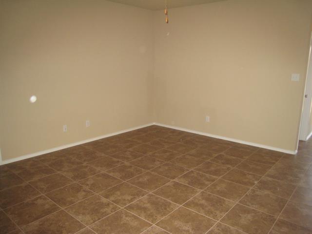 Building Photo - 2844 Houston Wood Dr