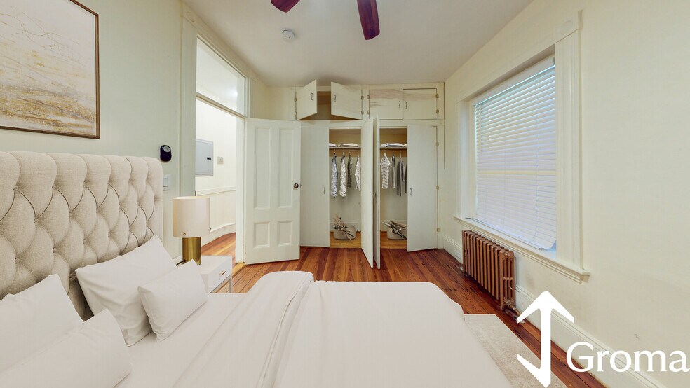 Building Photo - 3 Mark St