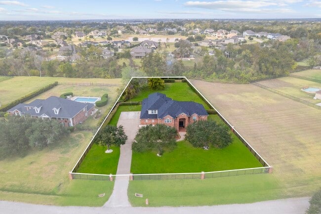 Building Photo - 4502 Creek Point Ln