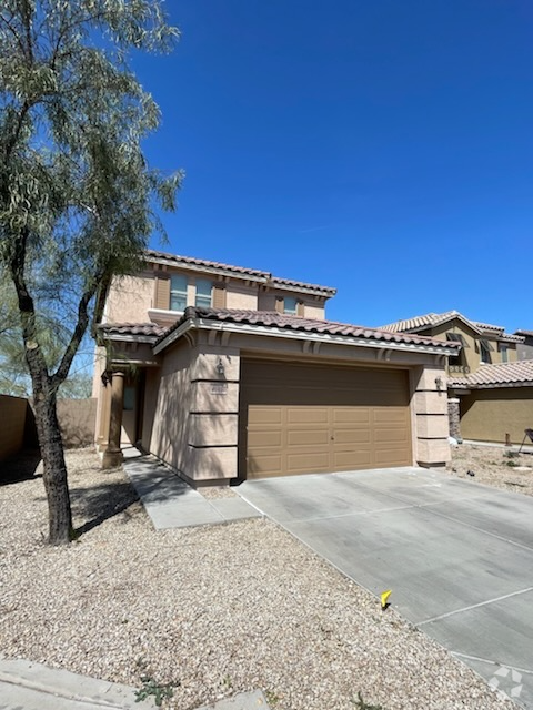 Building Photo - 40450 W Molly Ln