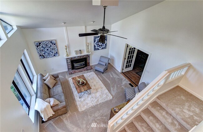 Building Photo - 14319 NE 84th Ct