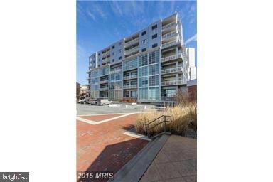 Building Photo - 2702 Lighthouse Point E