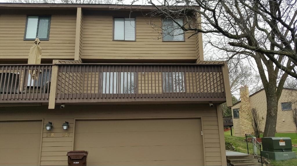 Building Photo - 247 W Eagle Lake Dr
