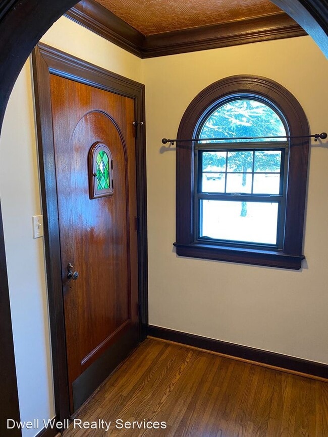 Building Photo - 2 br, 1.5 bath House - 1540 S Gary Ave