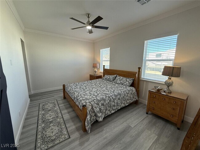 Building Photo - 8500 Rocky Ave