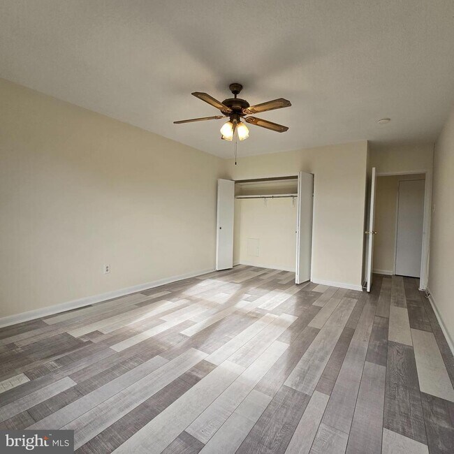 Building Photo - 111 Chestnut St