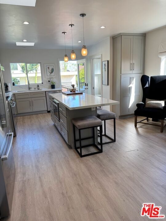 Building Photo - 1636 Courtney Ave