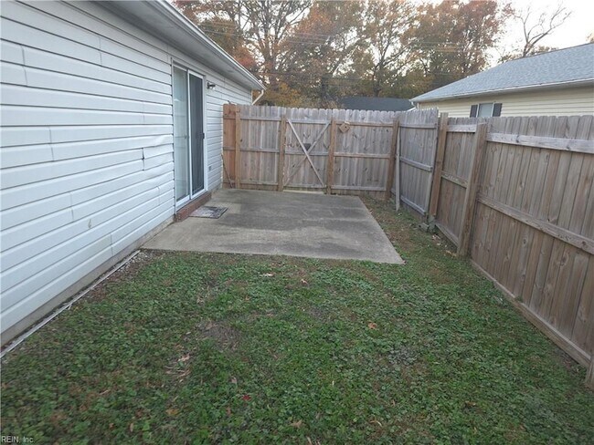 Building Photo - 258 Doyle Way