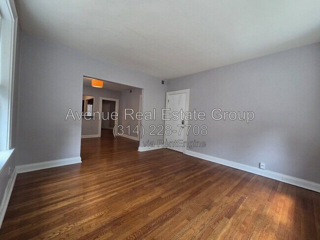 Building Photo - 905 Concordia Ln