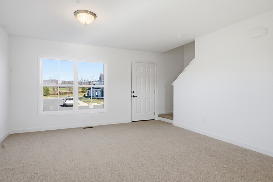 Building Photo - 4049 Emilia Way