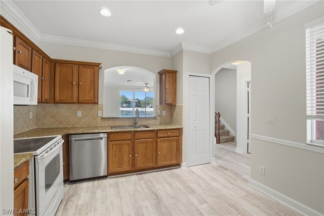 Building Photo - 3340 Antica St