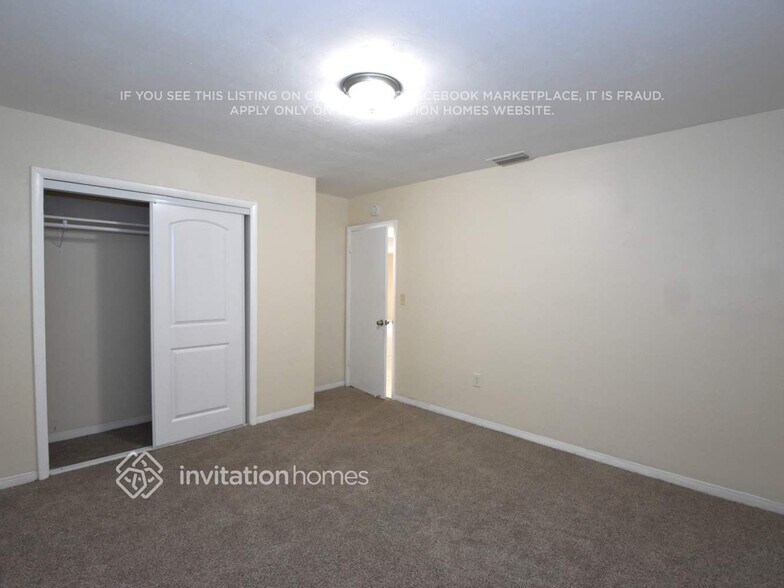 Building Photo - 7630 Coral Blvd