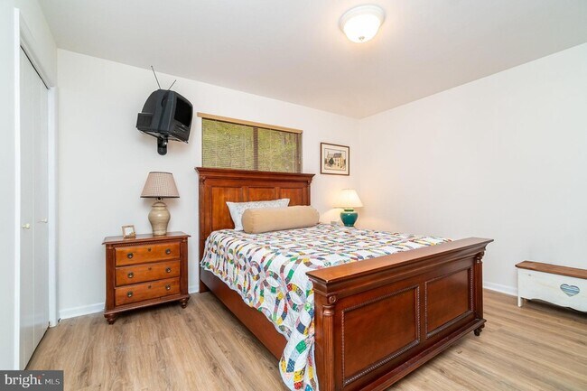 Building Photo - 7411 Marye Rd