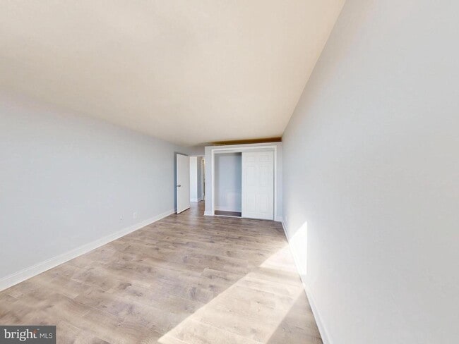 Building Photo - 4600 Duke St