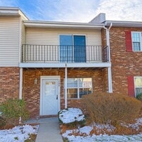 Building Photo - 276 Temple Hill Rd