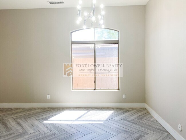 Building Photo - Beautiful Home in LAVEEN Arizona available 6.12.26 / 4 Bed/ 3bath