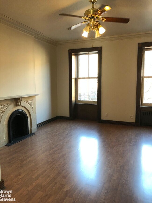 Building Photo - Cobble Hill Big Floor