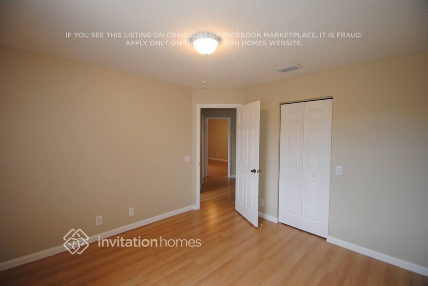 Building Photo - 3915 Hawks Ct