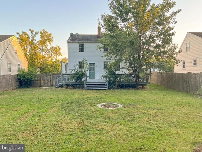 Building Photo - 2515 Randolph Rd