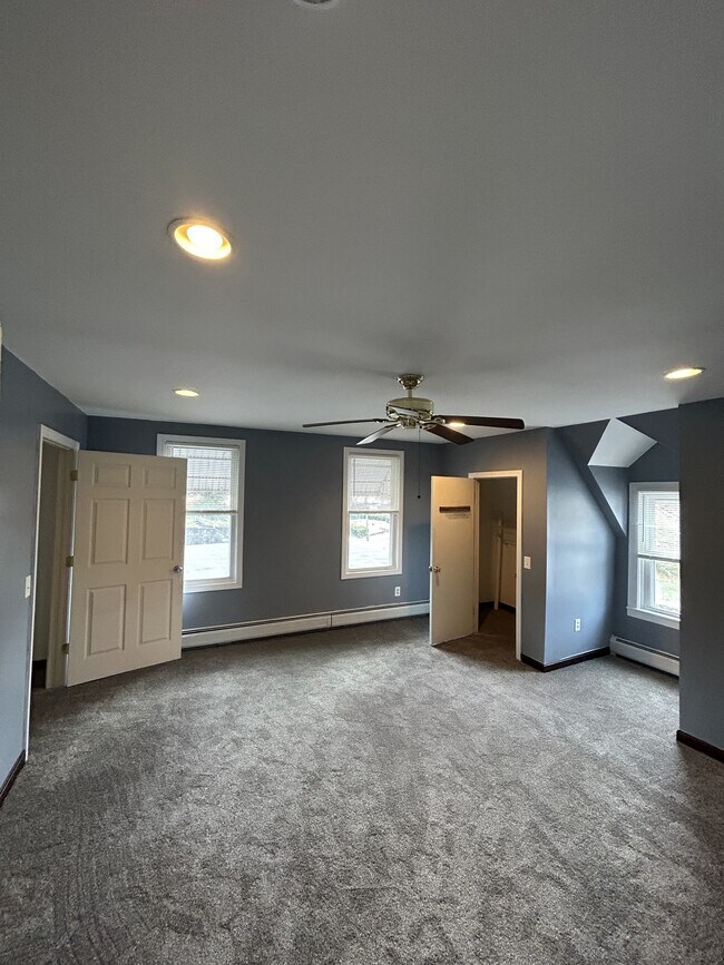 Building Photo - 126 Boswell Ave