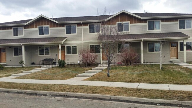 Building Photo - 2961 N 27th Ave