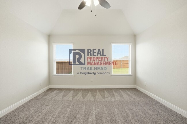 Building Photo - Refined 3-Bedroom Single-Story Home with Versatile Layout