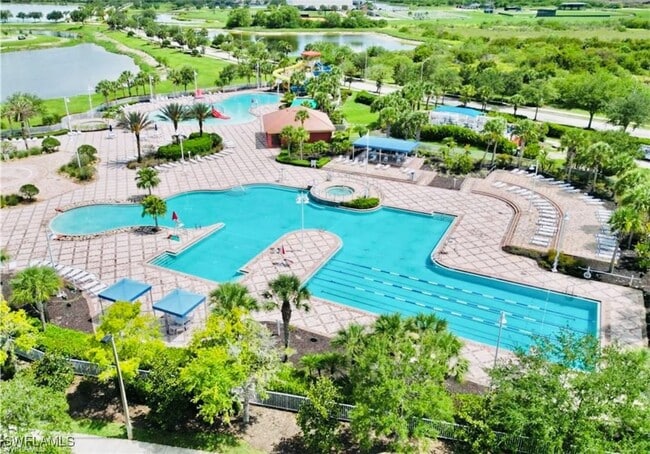 Building Photo - 5089 Panella Ave