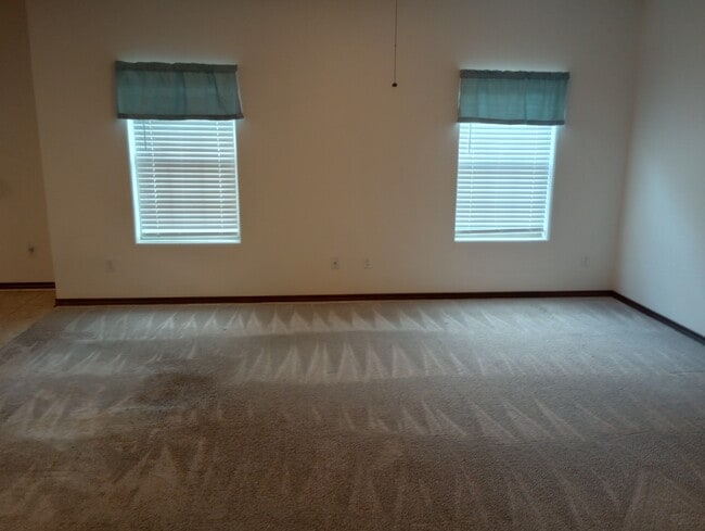 Building Photo - 1513 S 3rd St