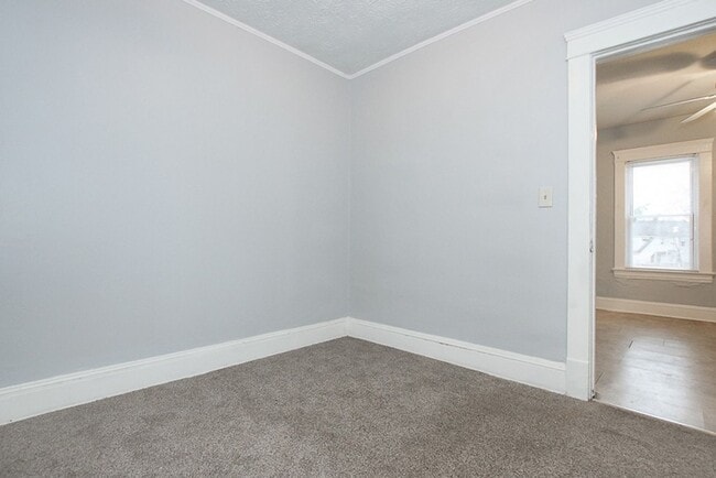 Building Photo - 2811 Henninger Rd