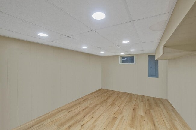 Building Photo - 2288 3rd St