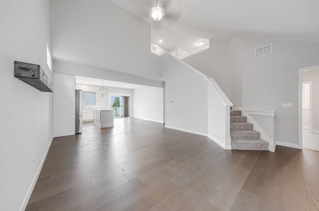 Building Photo - 4 Bed, 4 Bath House on Legends Golf Course