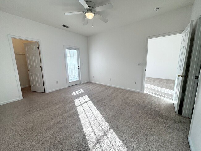 Building Photo - 7509 Moorhen Ln SW