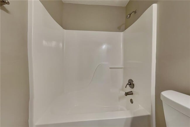 Building Photo - 4385 Foxberry Run