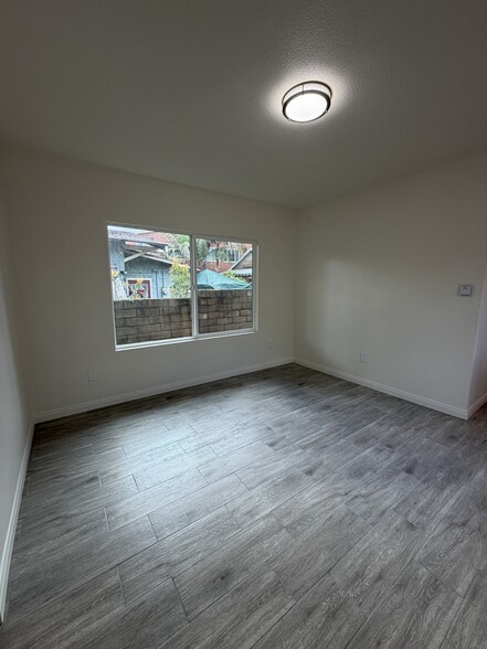 Living Room - 223 E Colorado Blvd