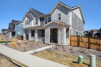 Building Photo - Modern Paired Home in the highly sought after Baseline neighborhood of Broomfield, CO! This beaut...