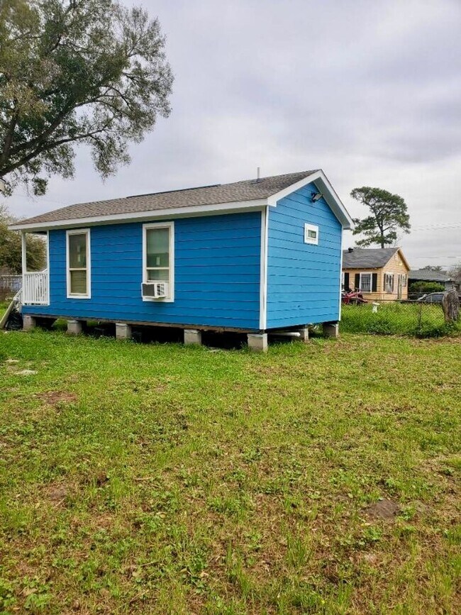Building Photo - 3118 Memel St