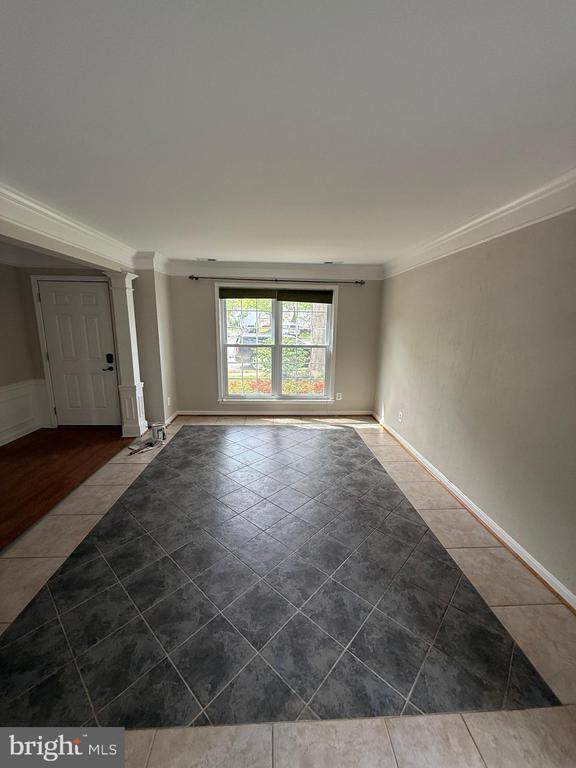 Building Photo - 918 Catoctin Cir NE