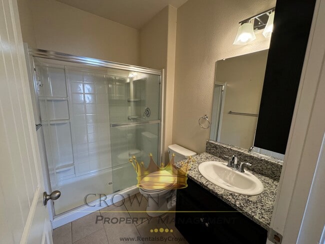 Building Photo - 1653 Brightside St