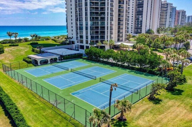 Building Photo - 5380 N Ocean Dr