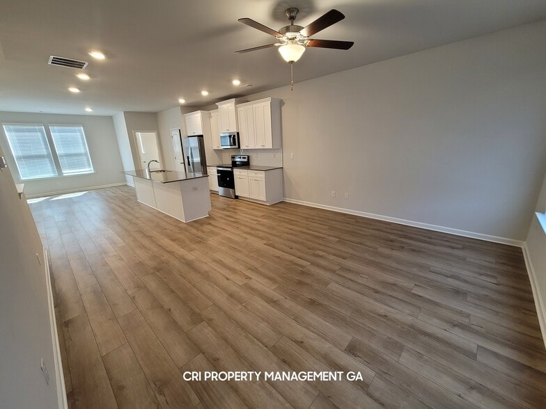 Building Photo - 82 Werner Brook Way SW