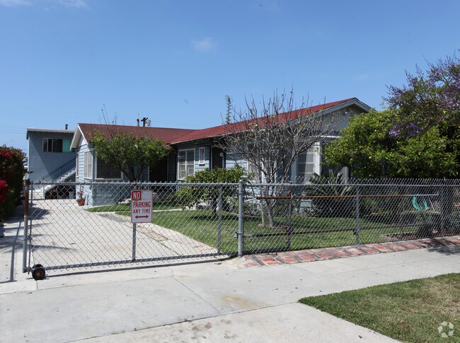 Primary Photo - 1848 12th St