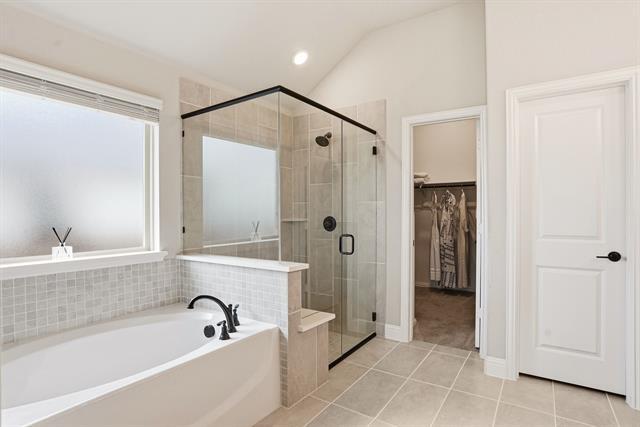 Building Photo - 5414 Rowlan Row