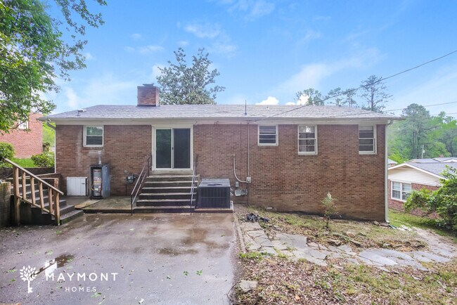 Building Photo - 4012 Evergreen Dr